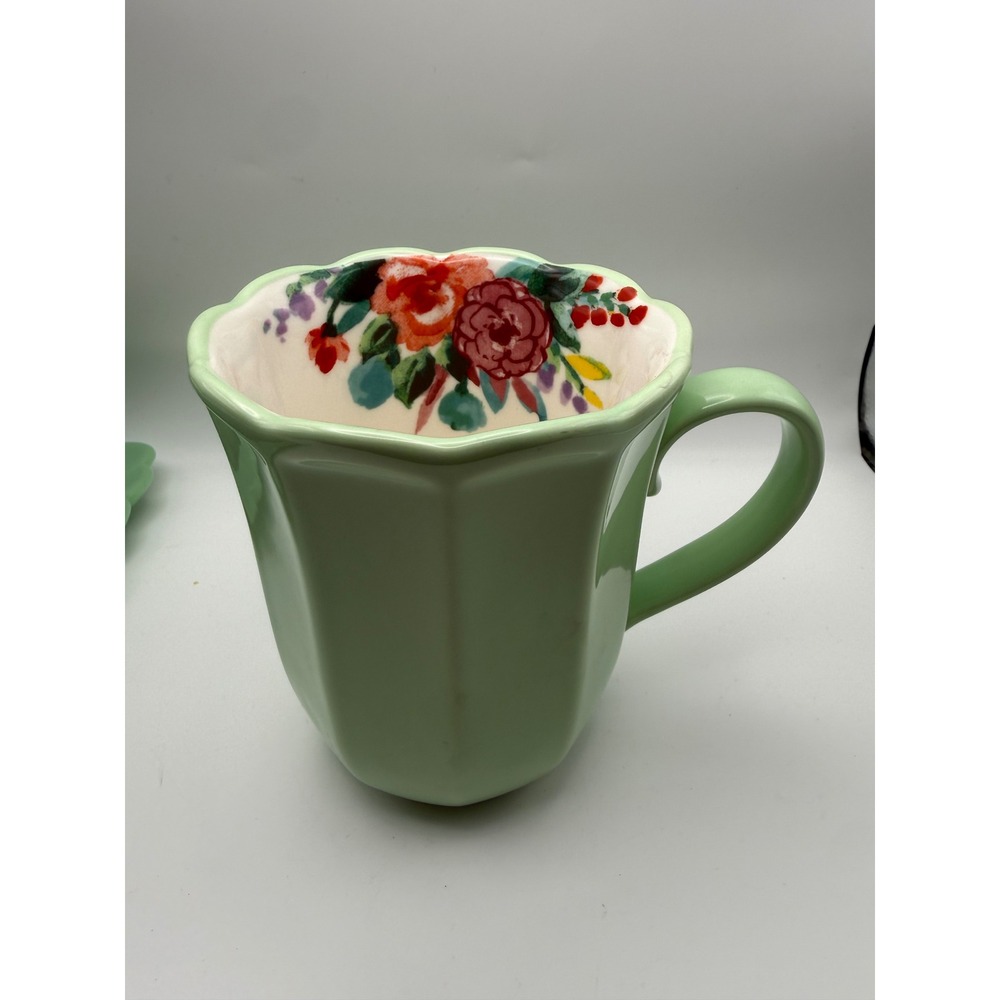 The Pioneer Woman Painted Meadow Scalloped Floral Mint Green Stoneware Mug 15oz